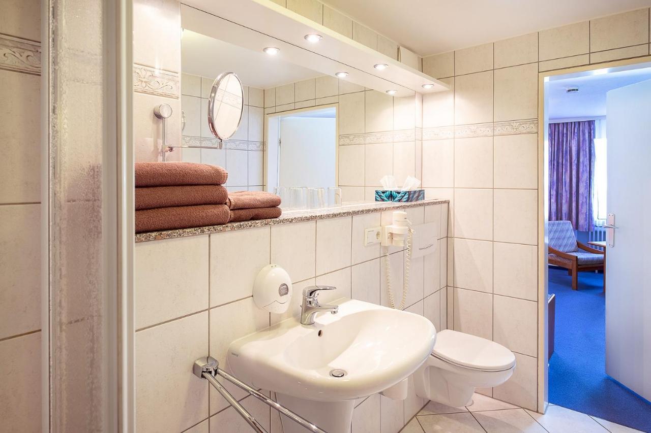 Hotel Am Steinberg ฮิลเดสไฮม์ ภายนอก รูปภาพ